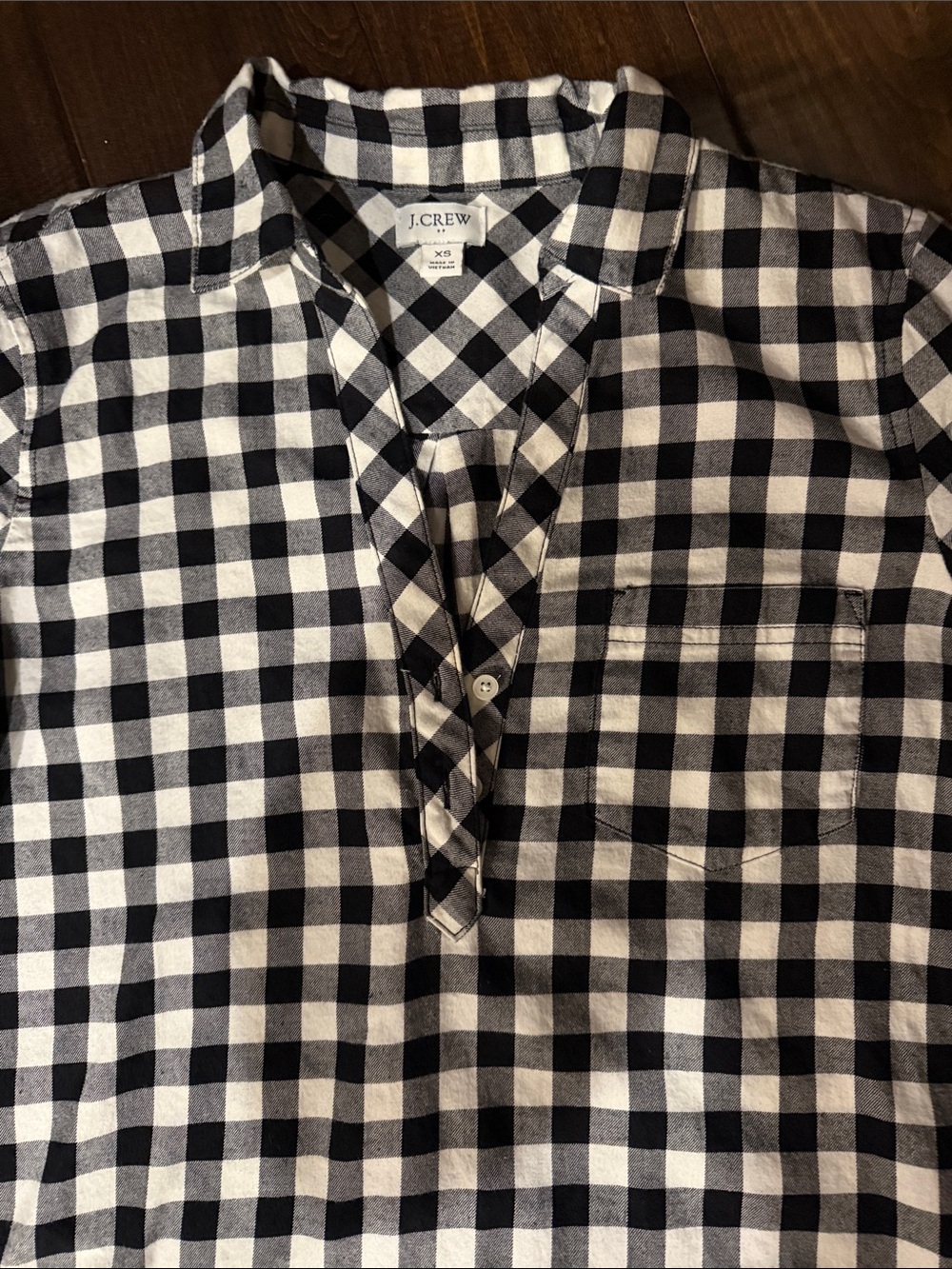 J. Crew women’s Black and White Check, quarter button up, flannel
